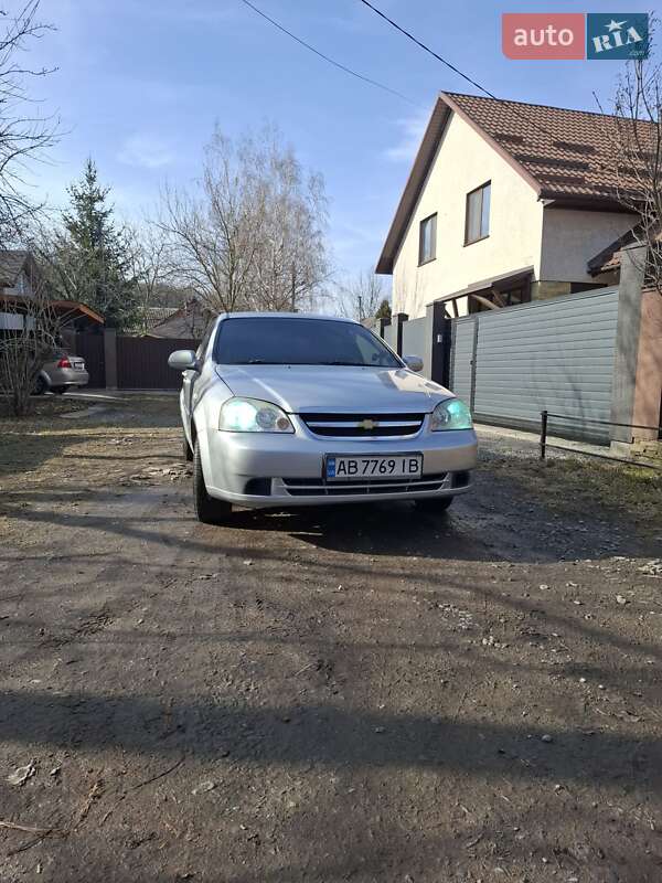 Chevrolet Lacetti (2008)