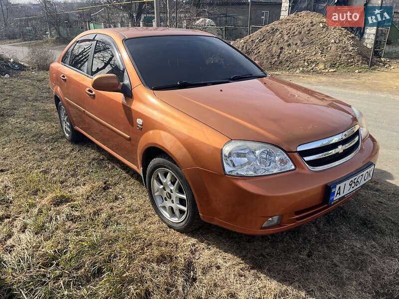 Chevrolet Lacetti (2008)