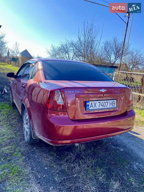 Chevrolet Lacetti (2005)