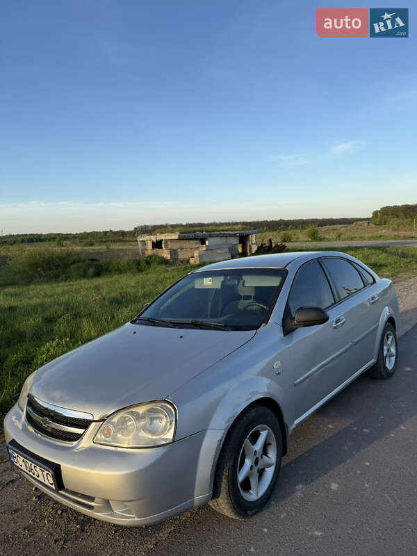 Chevrolet Lacetti (2006)