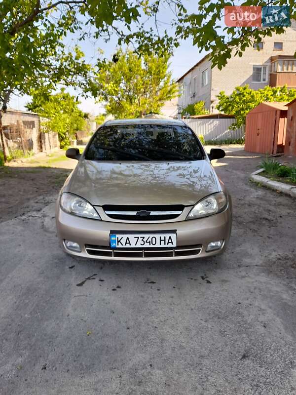 Chevrolet Lacetti (2006)
