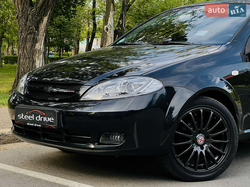 Chevrolet Lacetti (2006)
