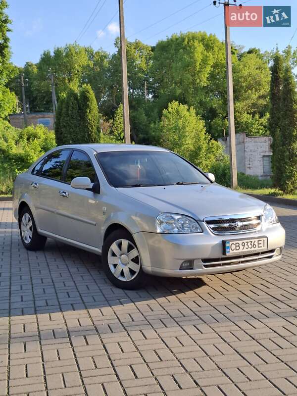 Chevrolet Lacetti (2009)