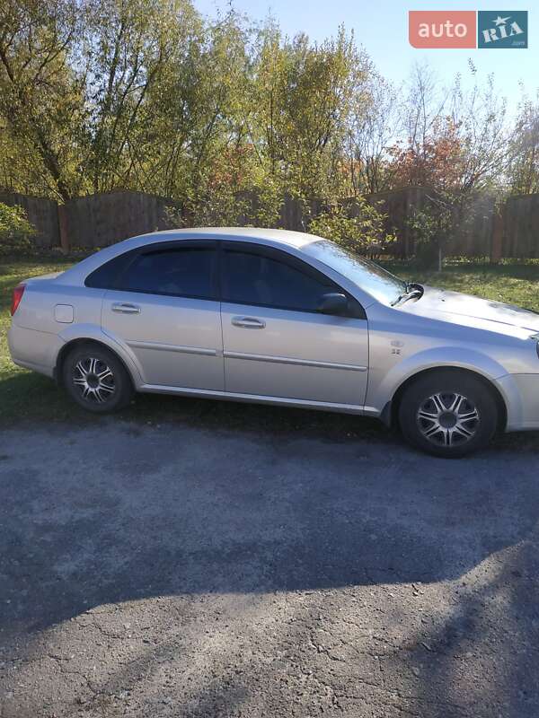 Chevrolet Lacetti (2006)