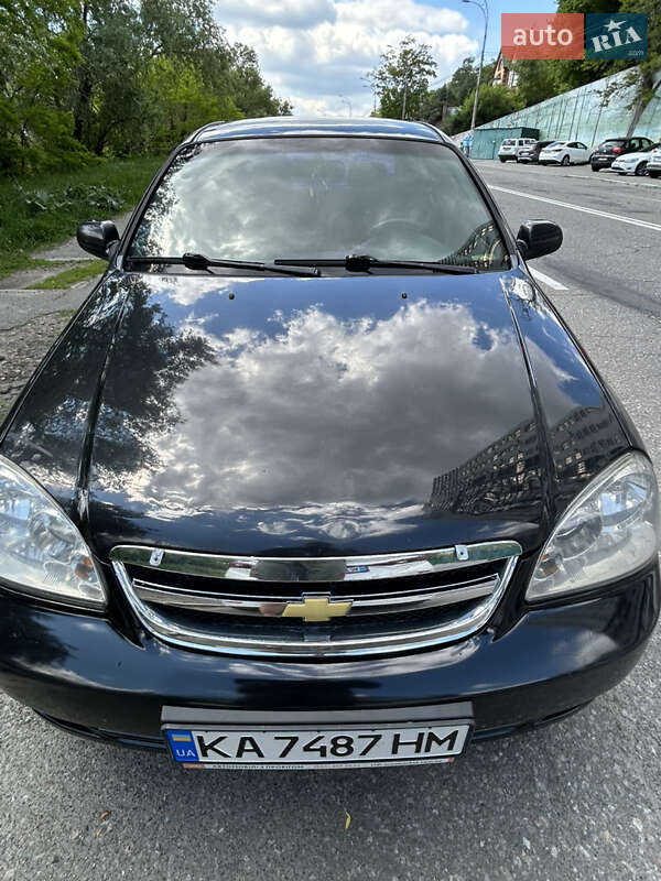 Chevrolet Lacetti (2006)