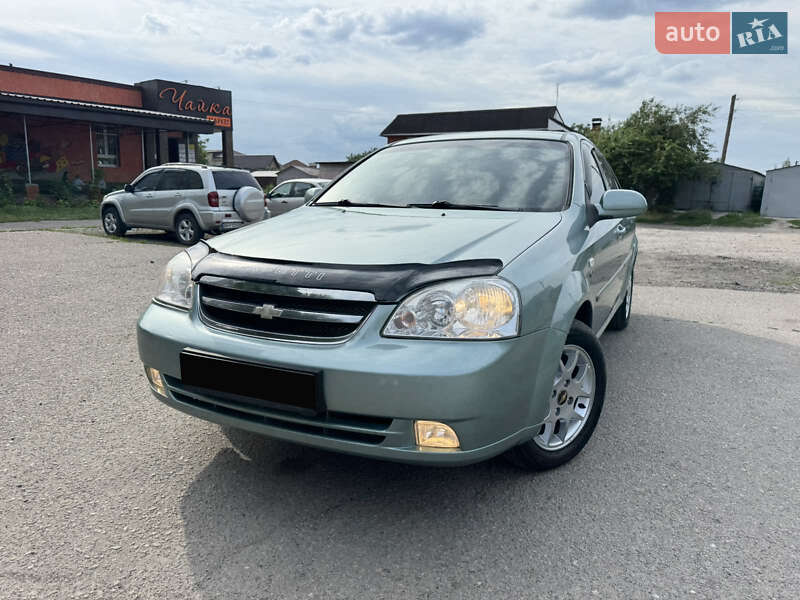Chevrolet Lacetti (2008)