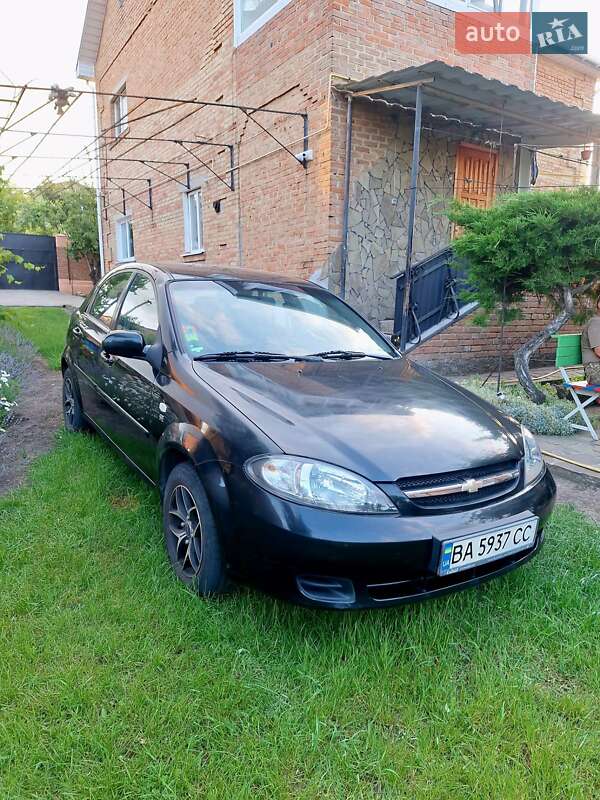 Chevrolet Lacetti (2006)