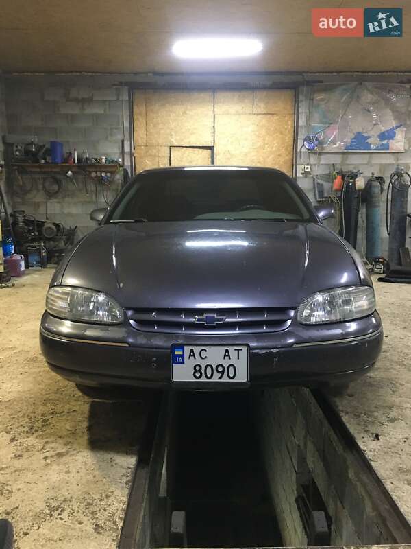 Chevrolet Lumina (1996)
