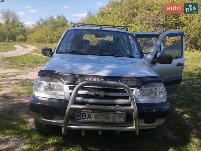 Chevrolet Niva (2007)