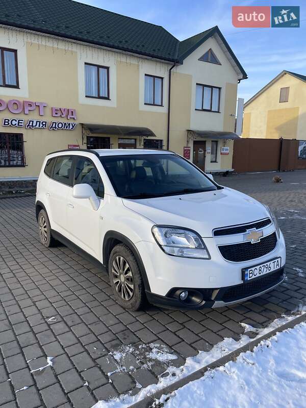 Chevrolet Orlando (2012)