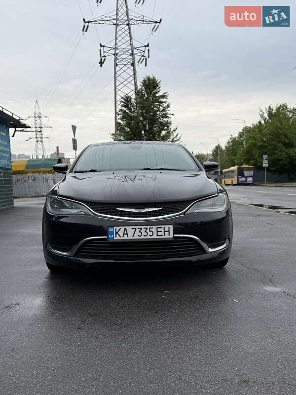 Chrysler 200 (2015)