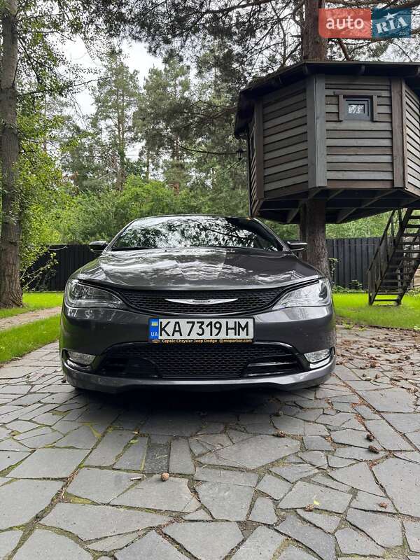 Chrysler 200 (2014)