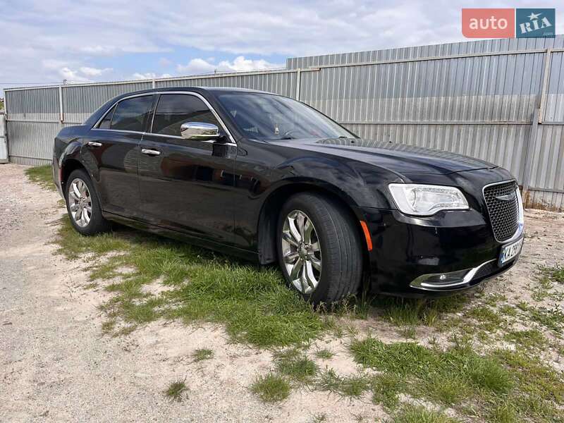 Chrysler 300c (2017)