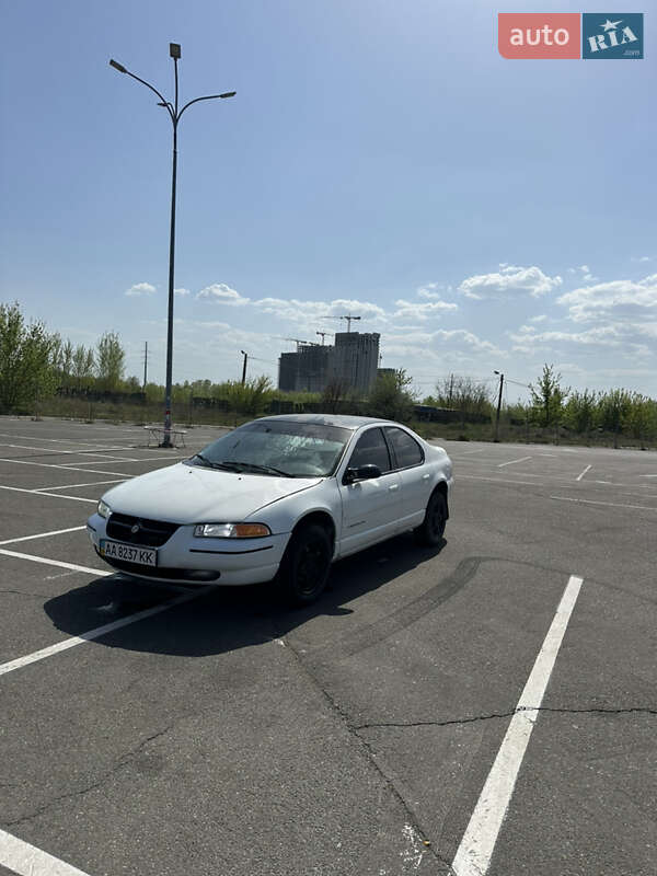 Chrysler Cirrus (1998)