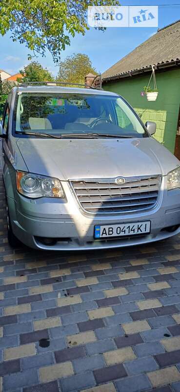 Chrysler Grand voyager (2008)