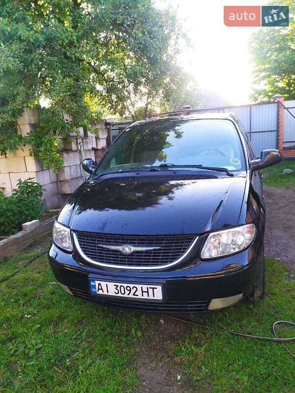 Chrysler Grand voyager (2003)