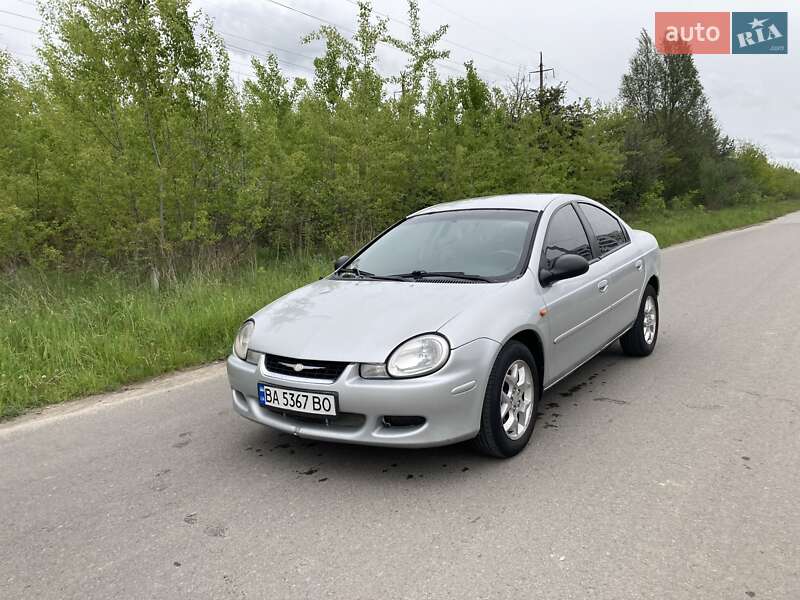 Chrysler Neon (2000)
