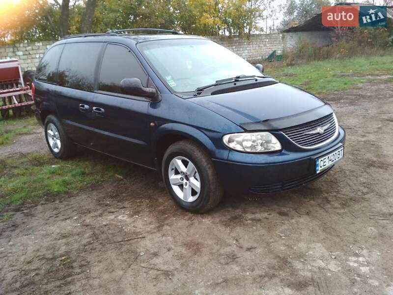 Chrysler Voyager (2001)