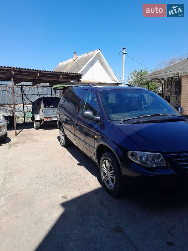 Chrysler Voyager (2006)