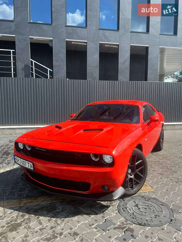 Dodge Challenger (2016)