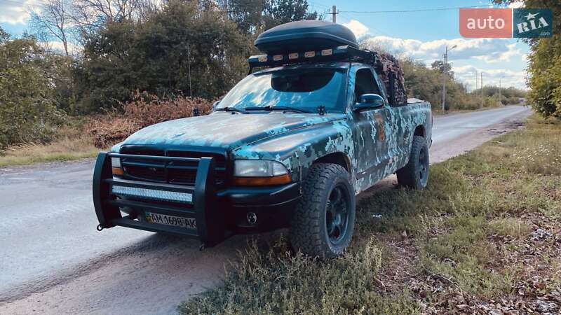 Dodge Dakota (2004)