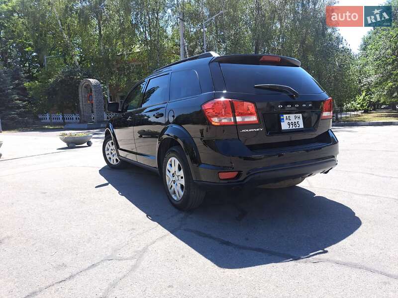 Dodge Journey (2019)