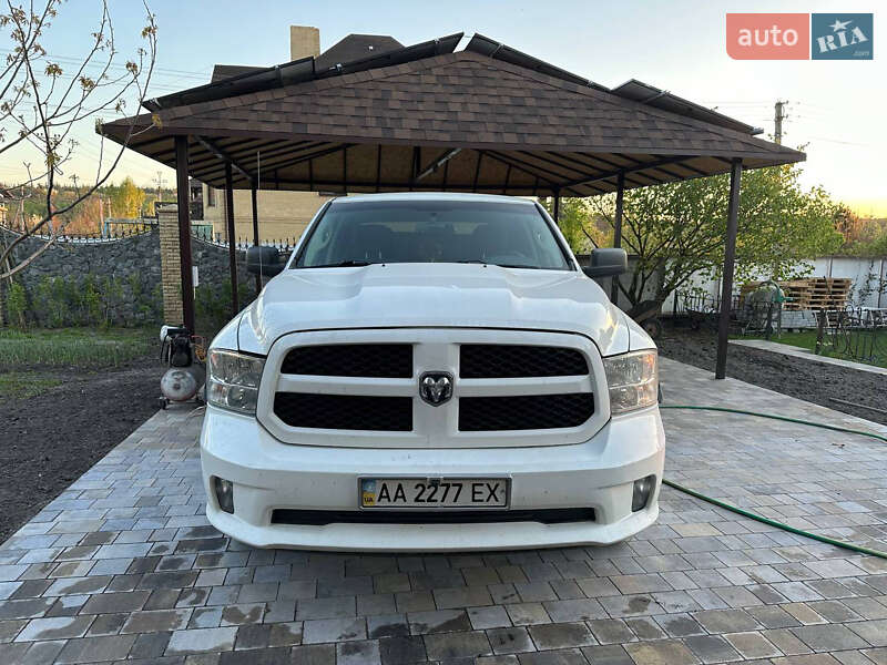 Dodge Ram 1500 (2017)