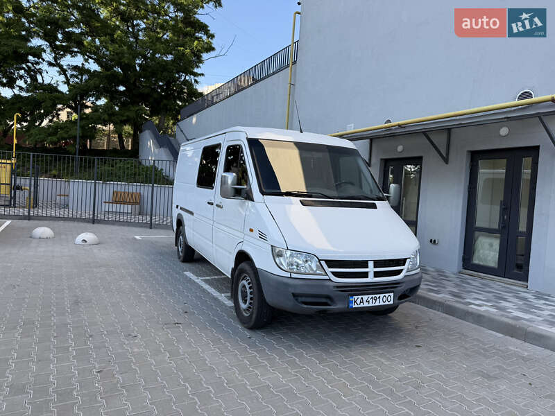 Dodge Sprinter (2004)