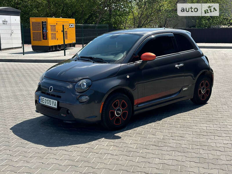Fiat 500e (2015)