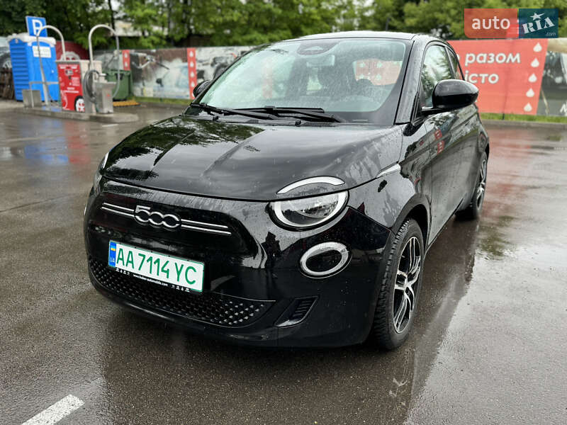 Fiat 500e (2021)