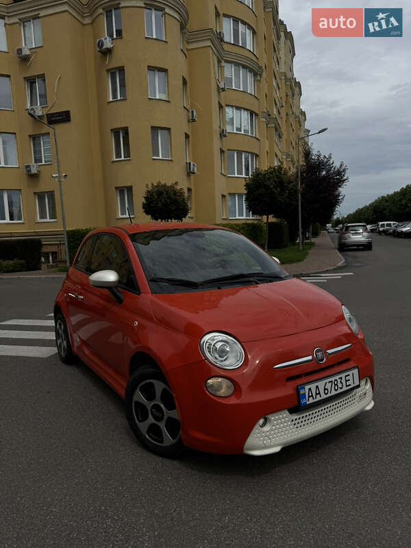 Fiat 500e (2013)