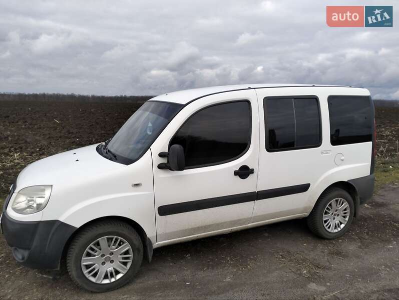 Fiat Doblo (2009)