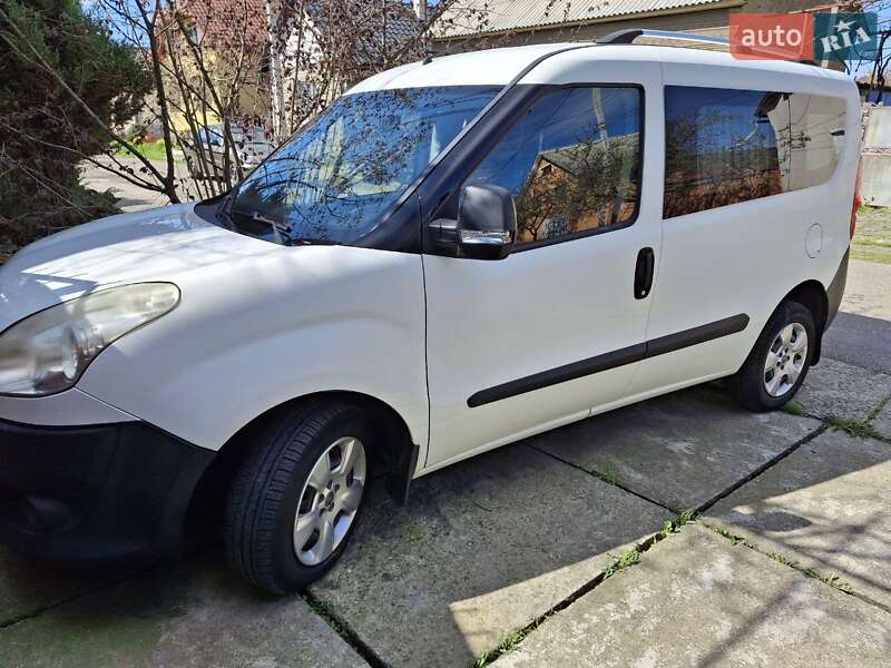 Fiat Doblo (2010)