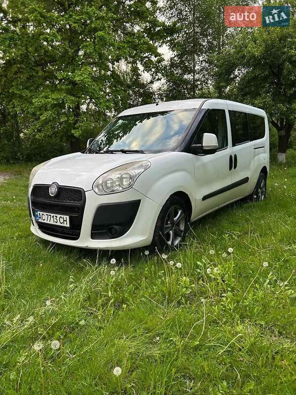 Fiat Doblo (2012)