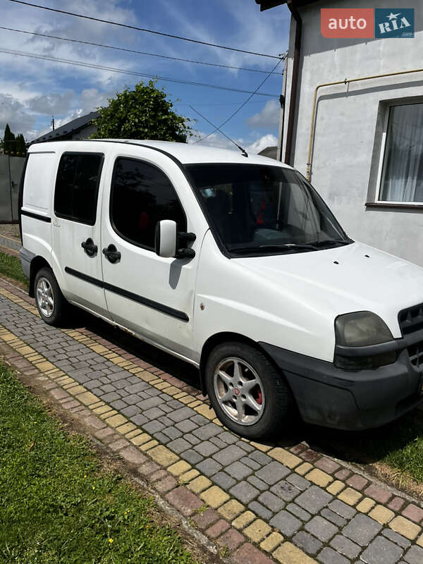 Fiat Doblo (2005)