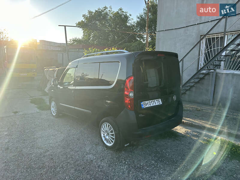Fiat Doblo (2011)