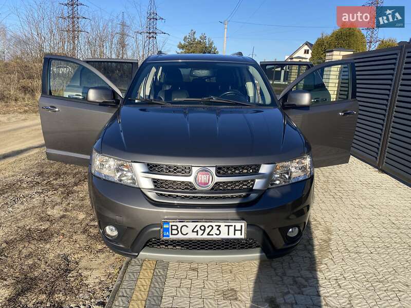 Fiat Freemont (2012)