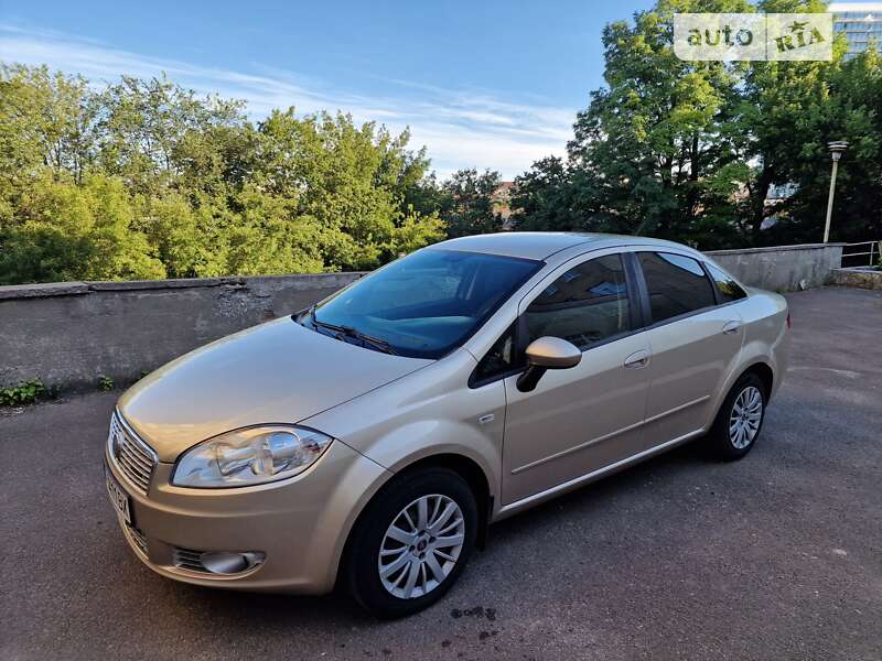 Fiat Linea (2012)
