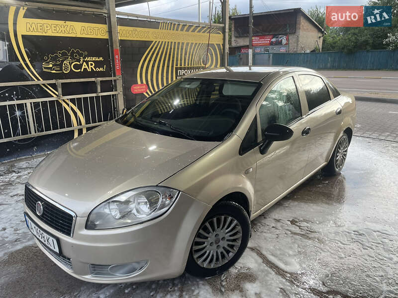Fiat Linea (2012)