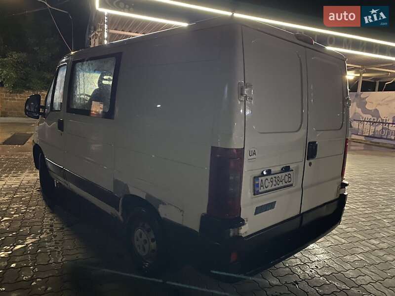Fiat Scudo (2004)