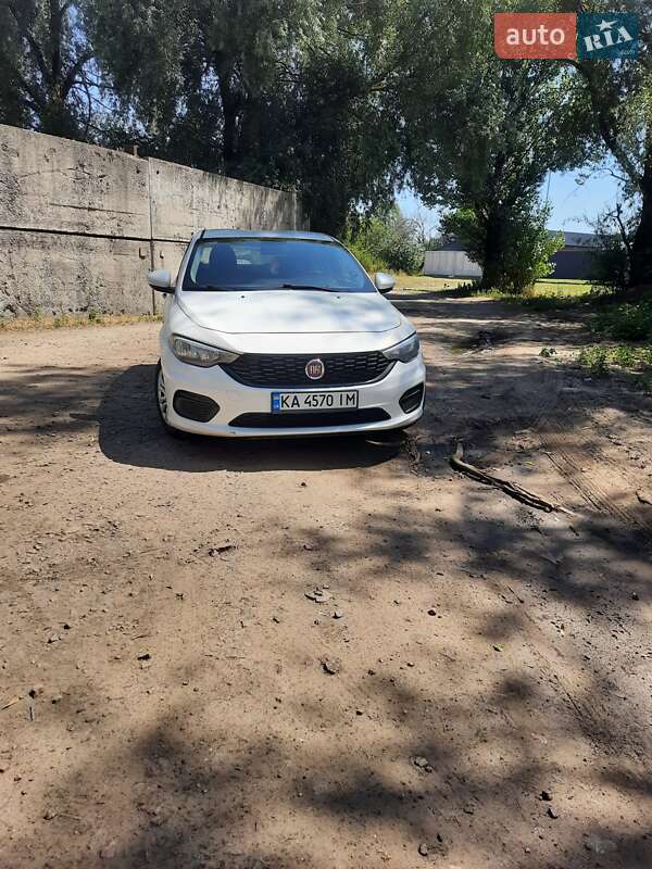 Fiat Tipo (2020)
