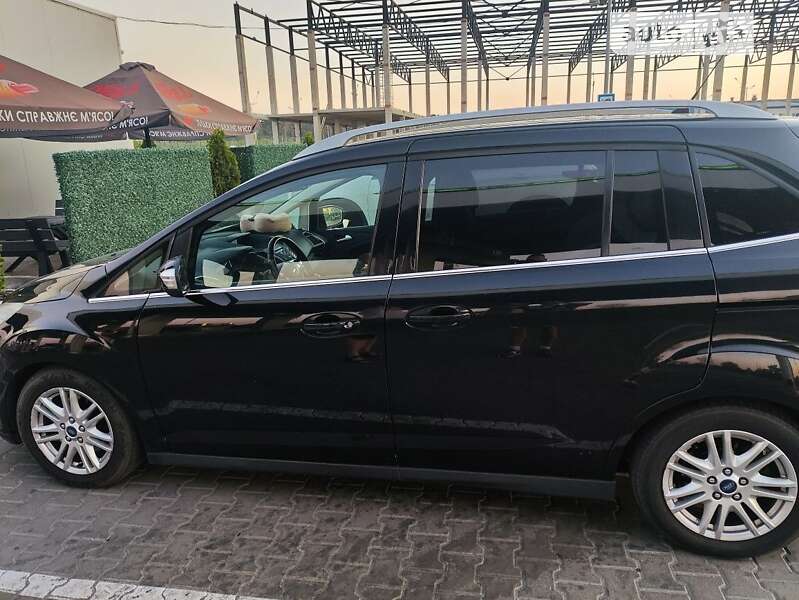 Ford Grand c-max (2013)