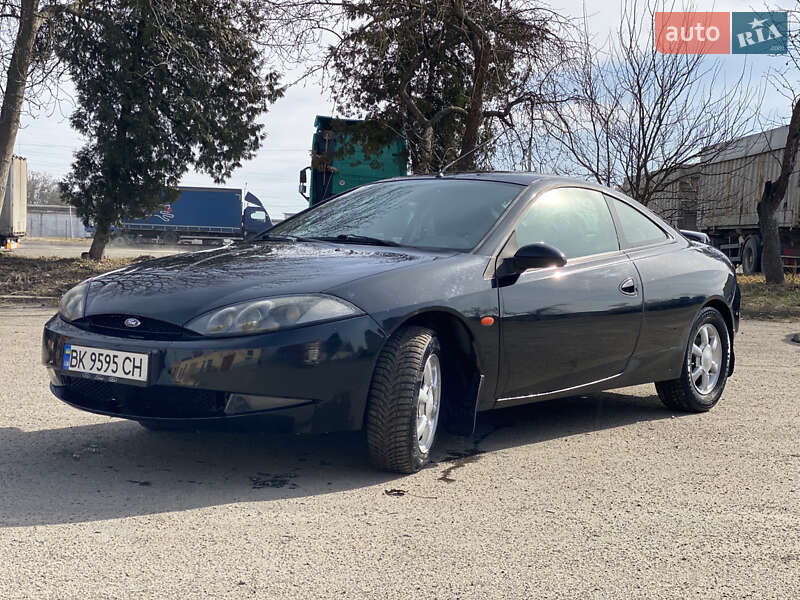 Ford Cougar (1999)