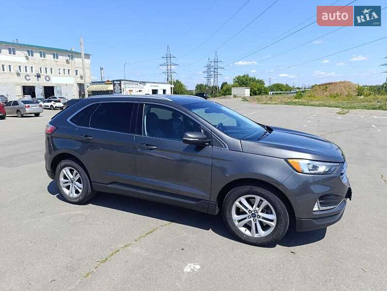 Ford Edge (2019)