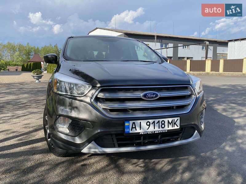 Ford Escape (2016)