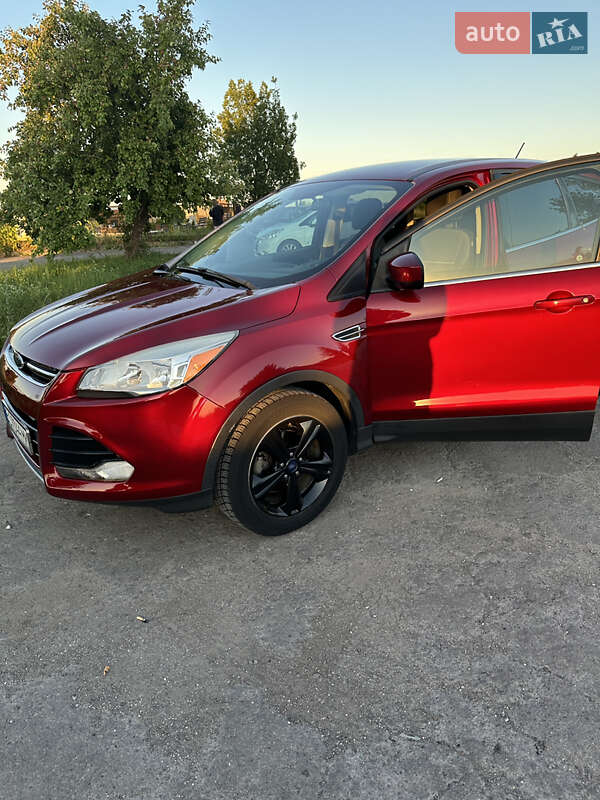 Ford Escape (2015)