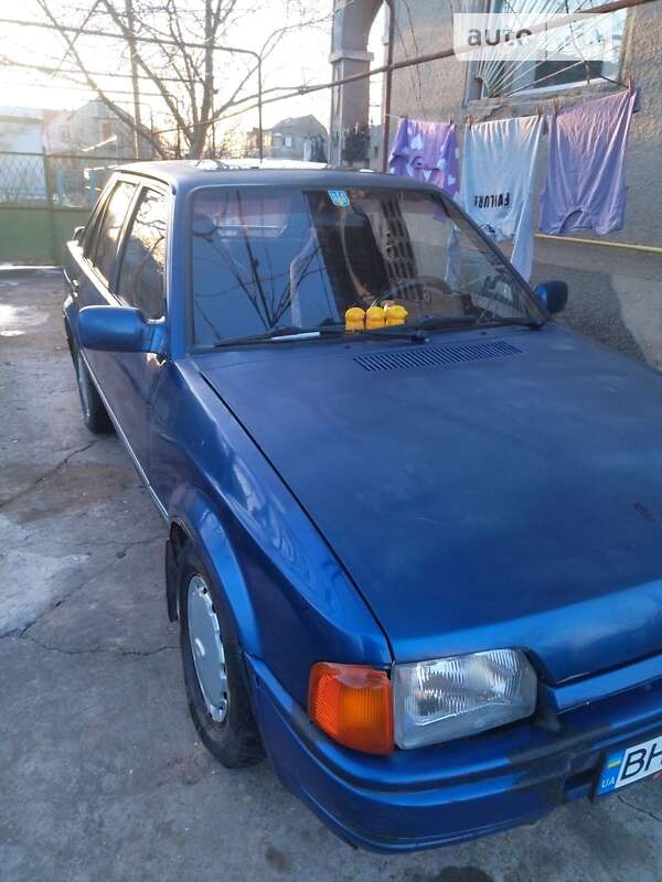 Ford Escort (1986)