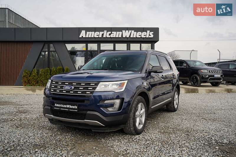 Ford Explorer (2016)
