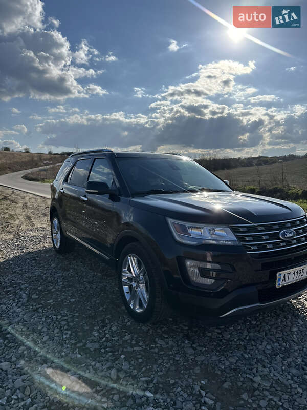Ford Explorer (2017)