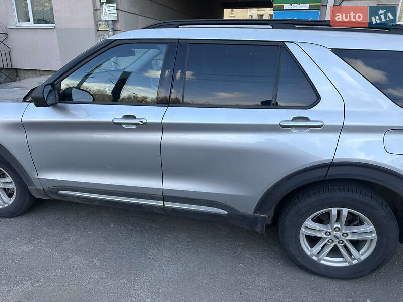 Ford Explorer (2020)